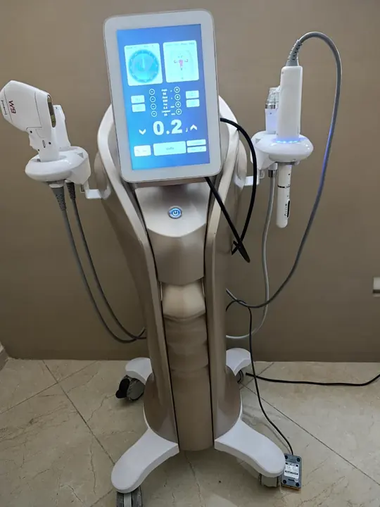 جهاز HIFU Vaginal 15D الحقيقي داخل Centre GR